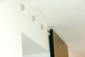 porte-interne-in-legno-con-sistema-di-scorrimento-esterno-napoli
